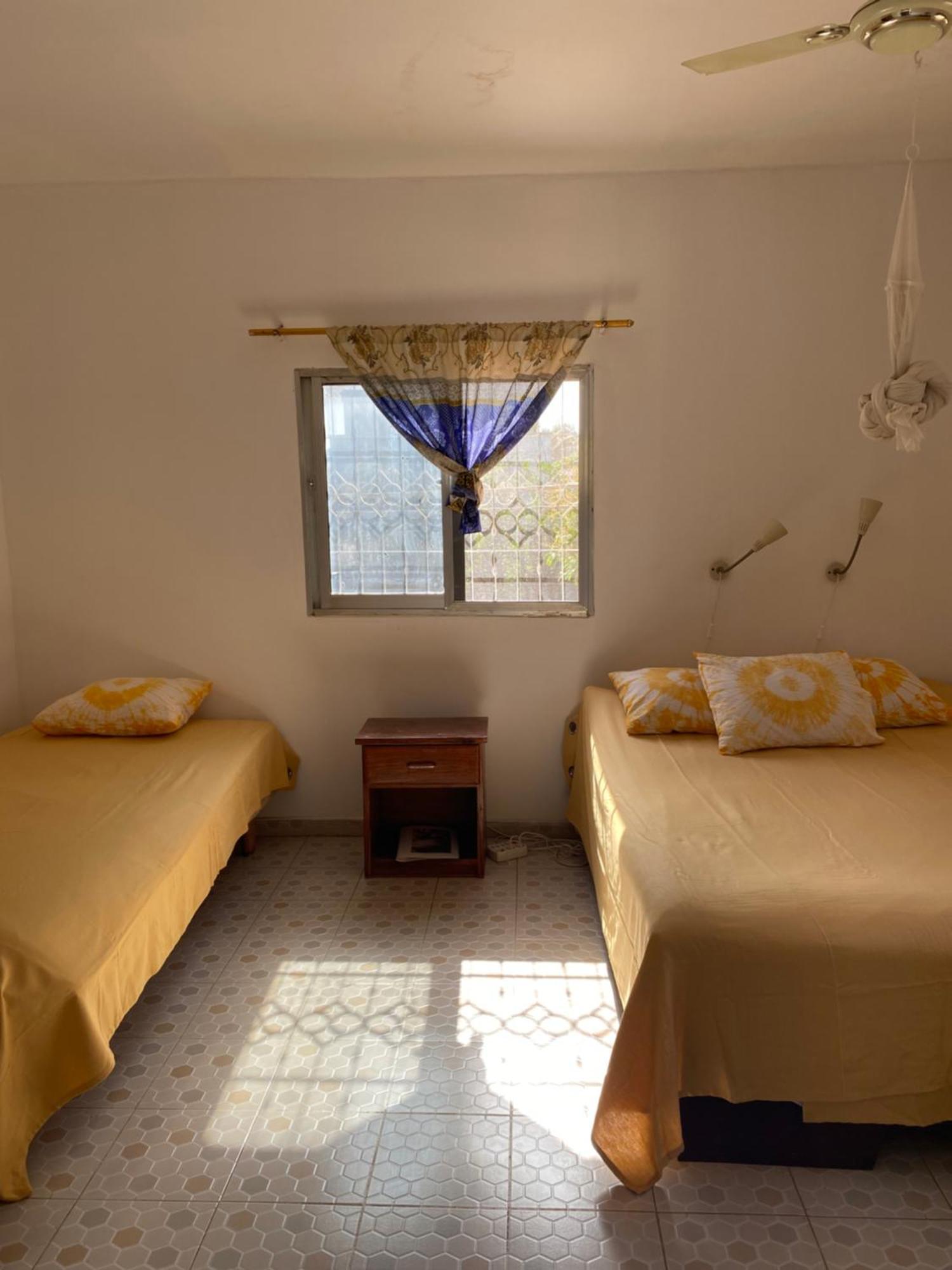 Dabo House Brufut Exterior foto